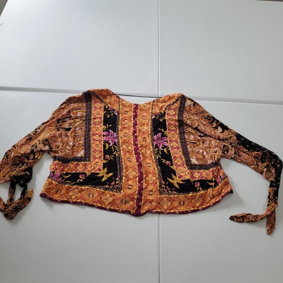 Free People Blouse Womens Small Boho Paisley Floral Crop Whimsy - Picture 4 of 9